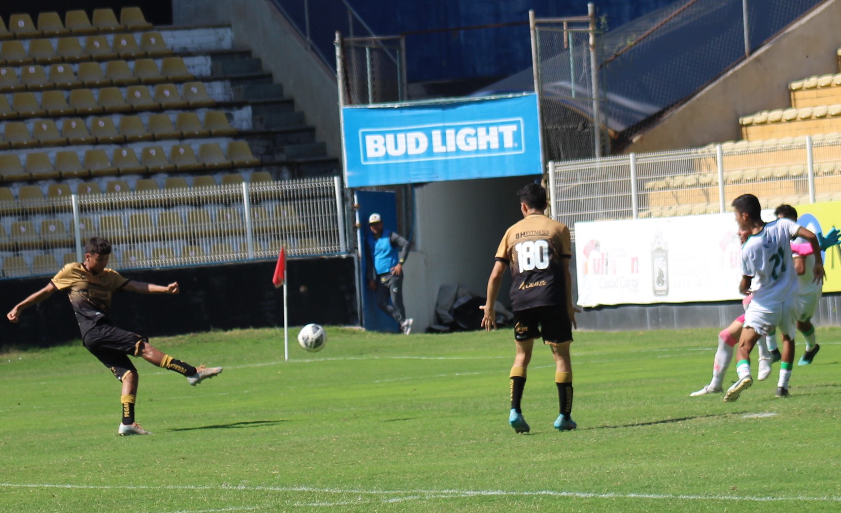 MARCOS GOL ANTE TALA