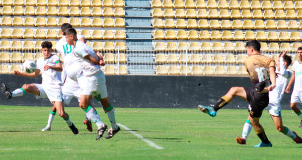 URIARTE HA REMATADO A GOL